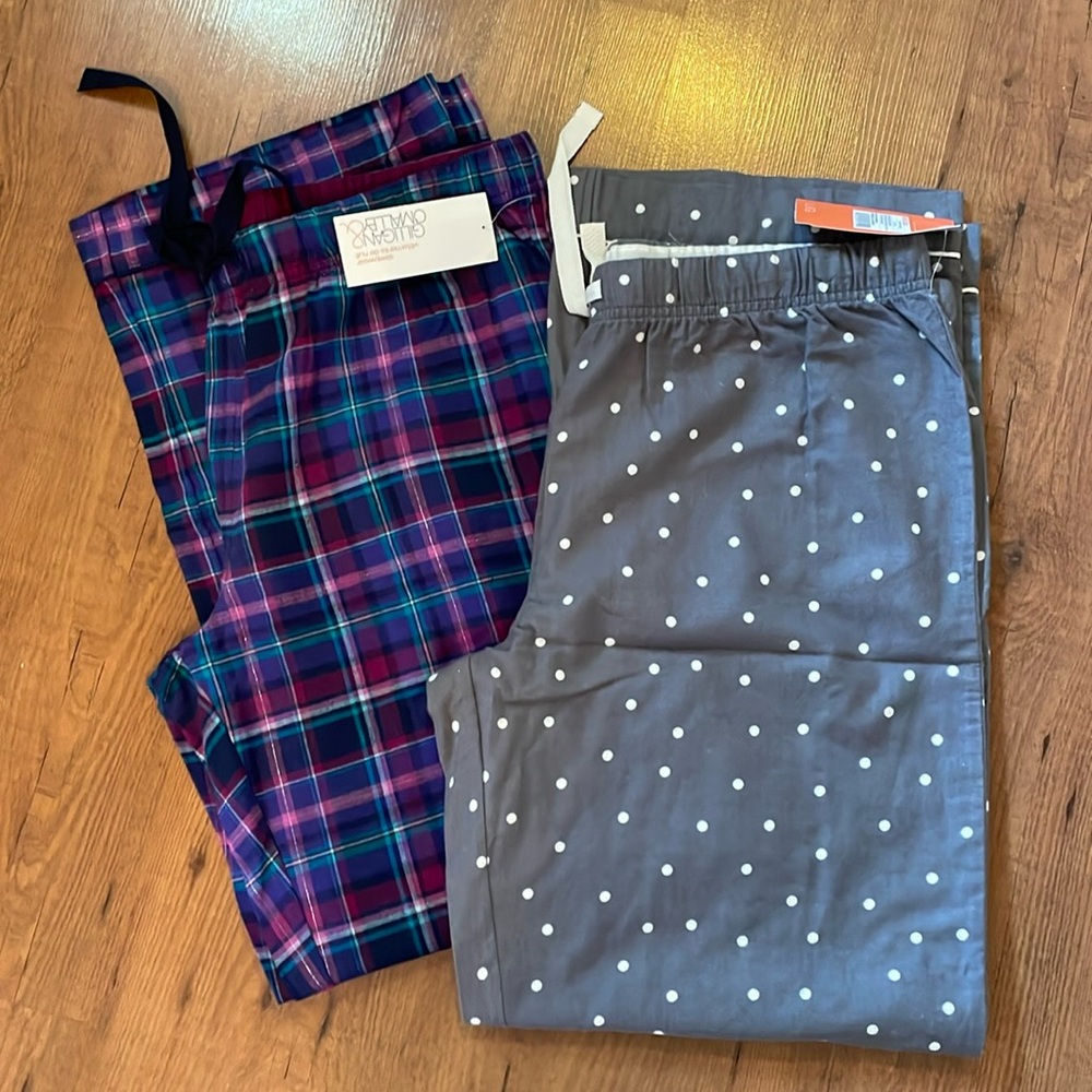 Gilligan & O’Malley 2 piece PJ bottom set.